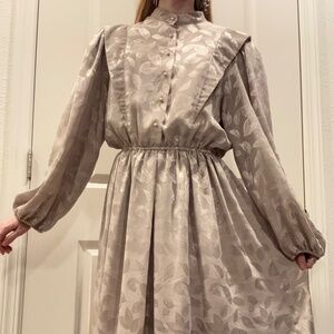 Donna Morgan 1980’s Long Sleeve Satin Mindi Dress